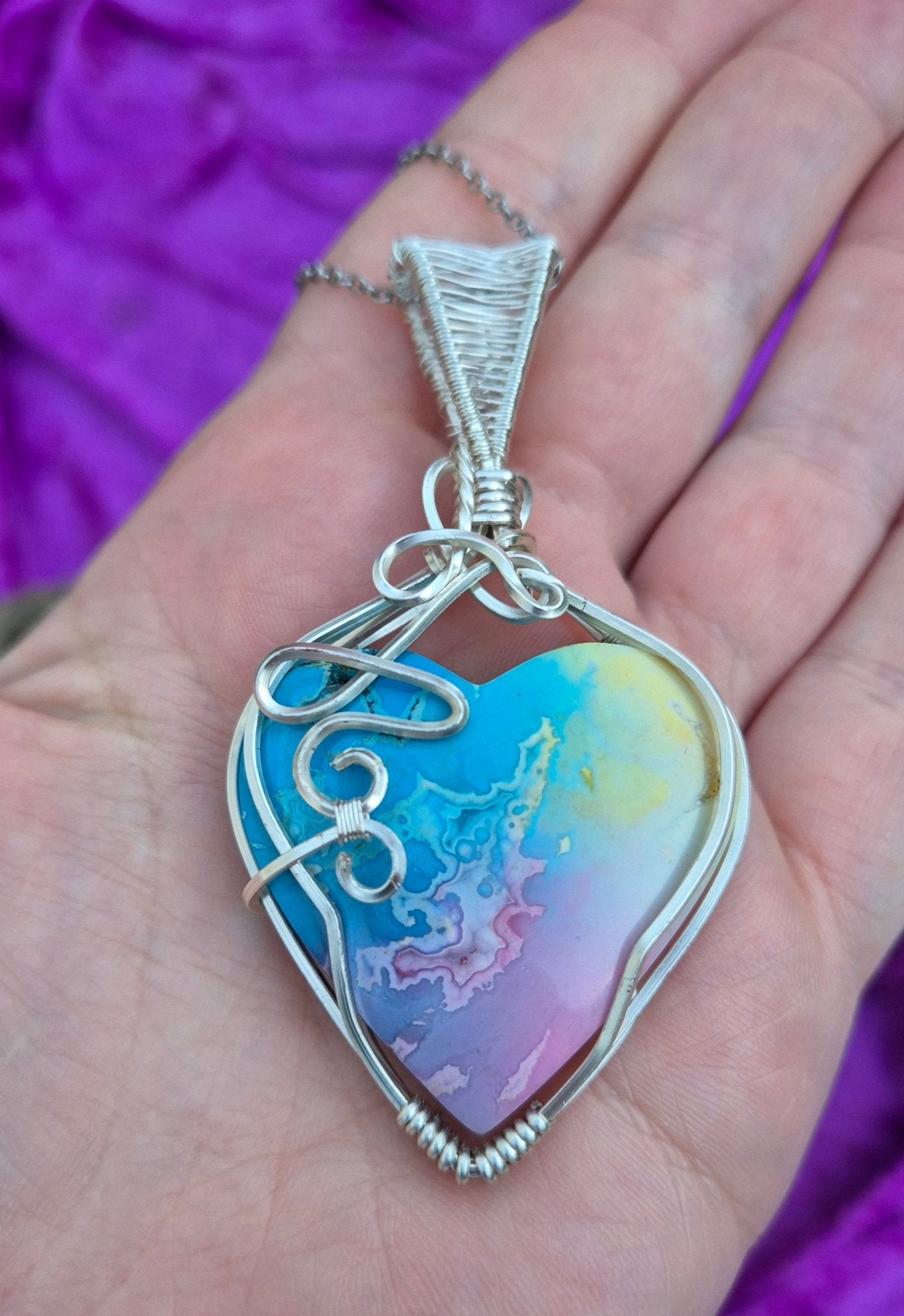 Aurora Pendant - Daonna Designs