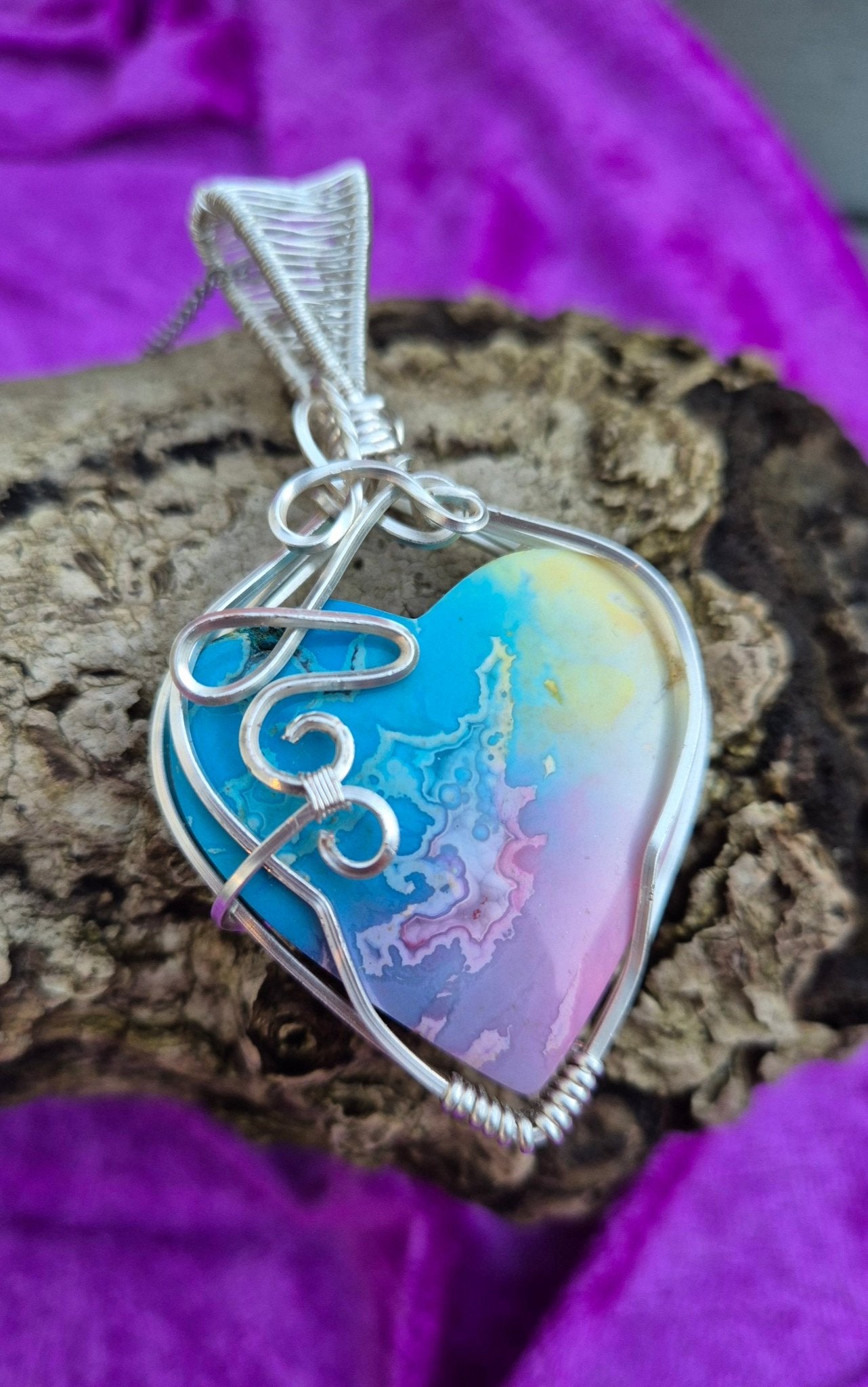 Aurora Pendant - Daonna Designs