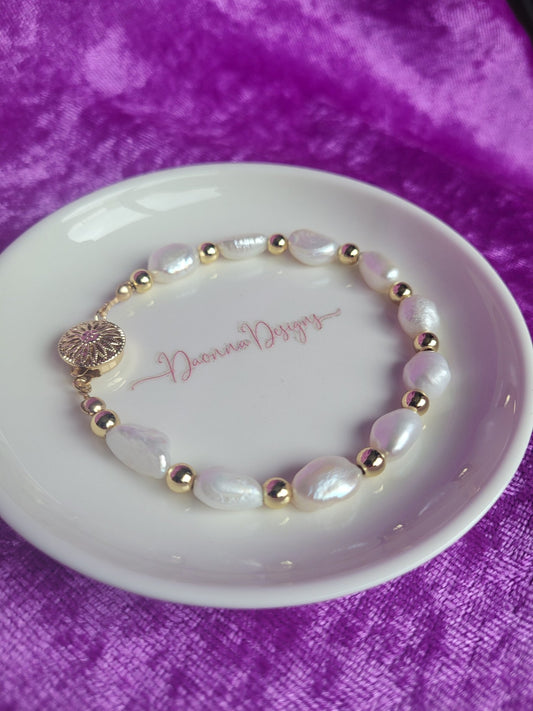 Aphrodite Pearl Bracelet - Daonna Designs
