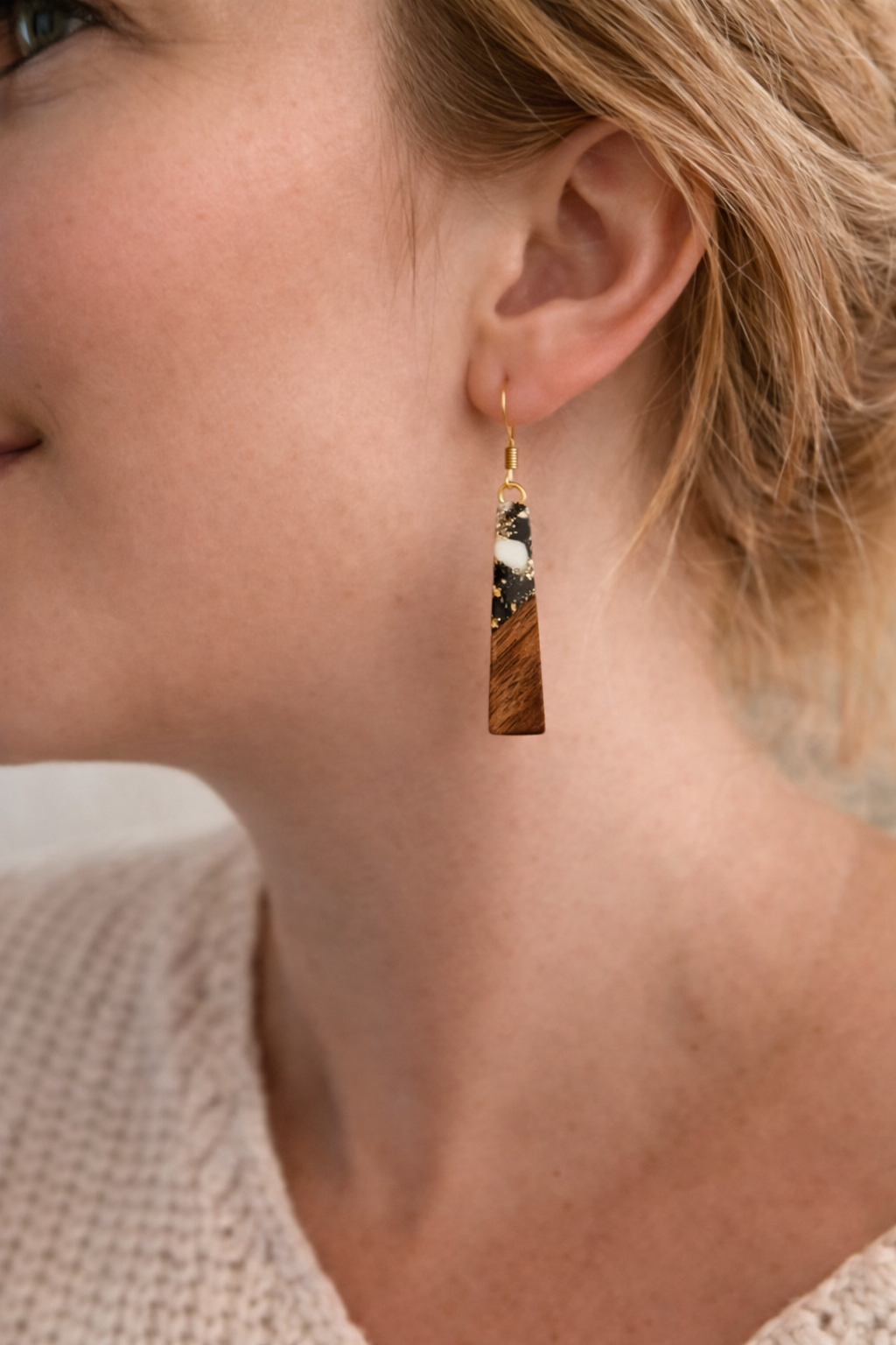 Gráinne Earrings Black and White