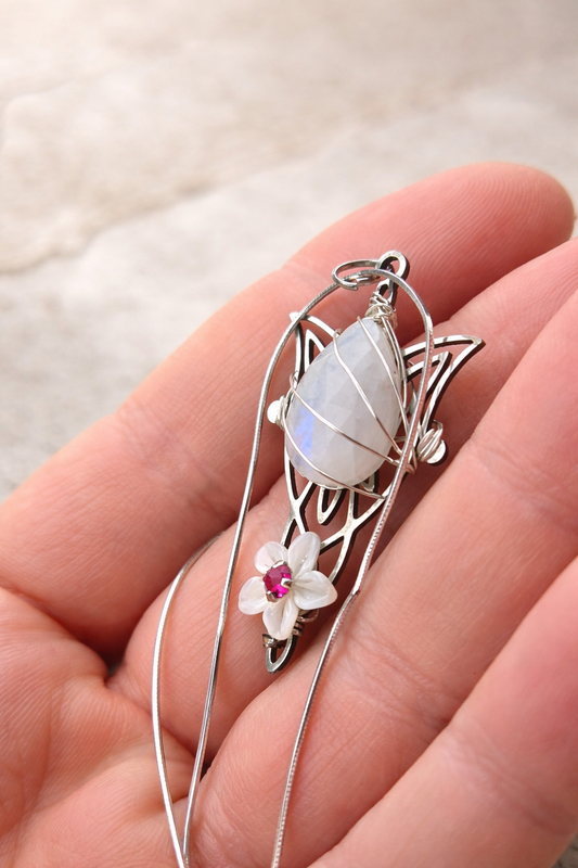 Moonstone & Mother of Pearl Flower Necklace – Stainless Steel Pendant – 16” Sterling Silver Snake Chain – Celestial Fairy Jewellery